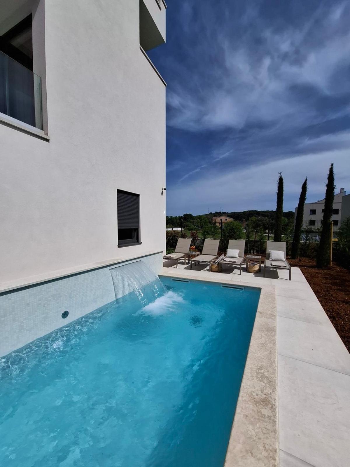 4R Royal Residence Rojnic Rovinj 3 ภายนอก รูปภาพ